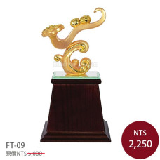 FT-09琉金雕塑-事事如意